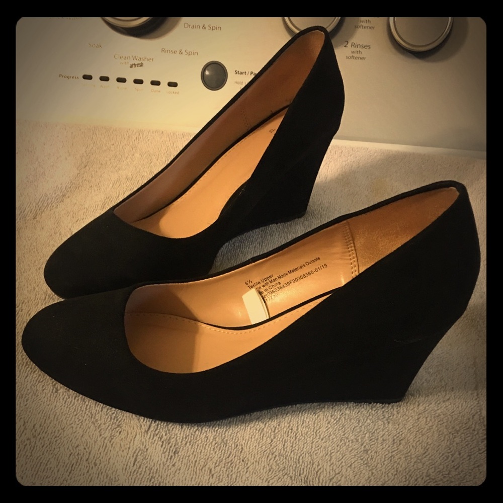 Velvet heels